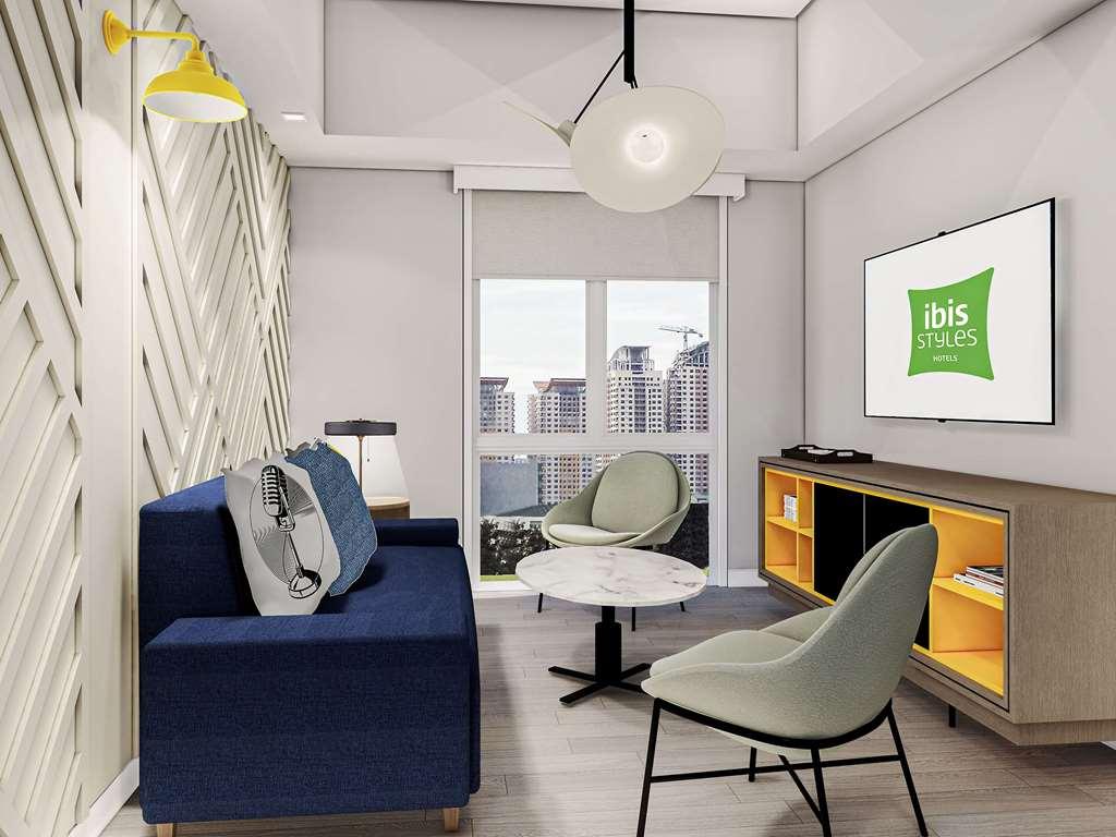 Ibis Styles Manila Araneta City Quezon City Ruang foto