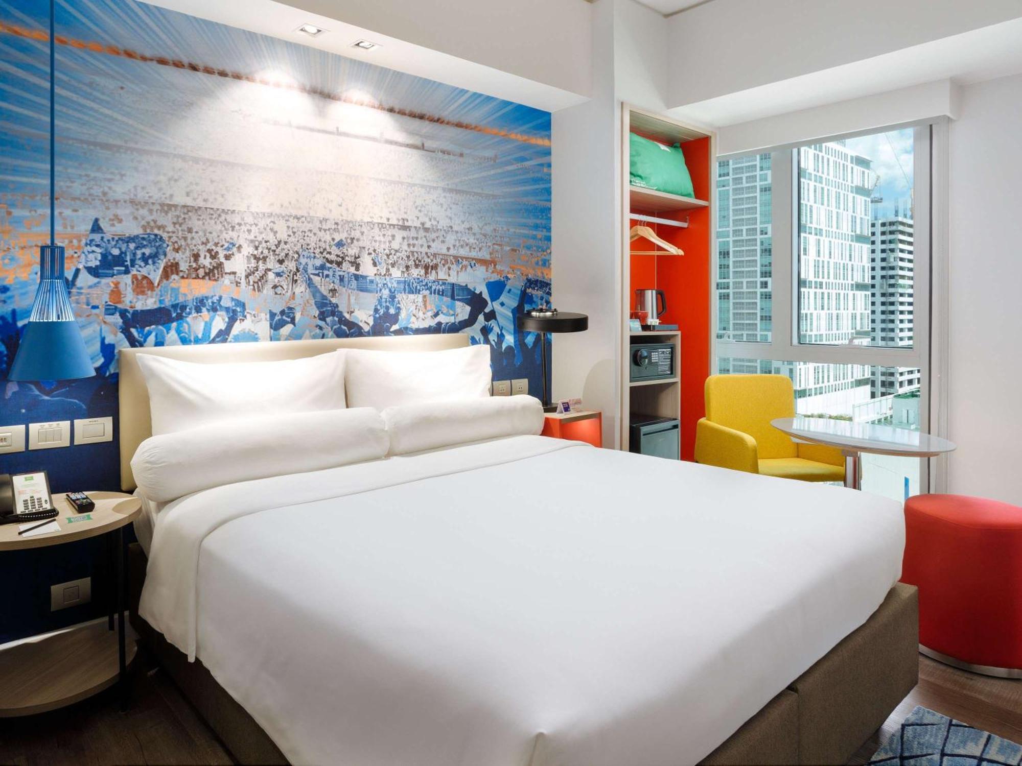 Ibis Styles Manila Araneta City Quezon City Bagian luar foto